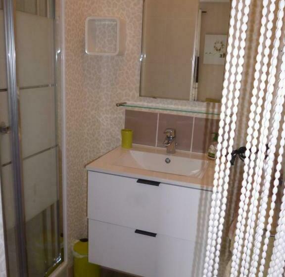 스탠다드 룸, Chez Bernard Et Nicole