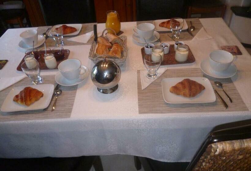 스탠다드 룸, Chez Bernard Et Nicole