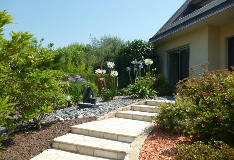 스탠다드 룸, Chez Bernard Et Nicole