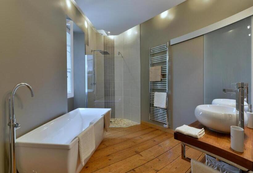 Люкс Повышенной Комфортности, Château De L Isle  Chambres D Hôtes