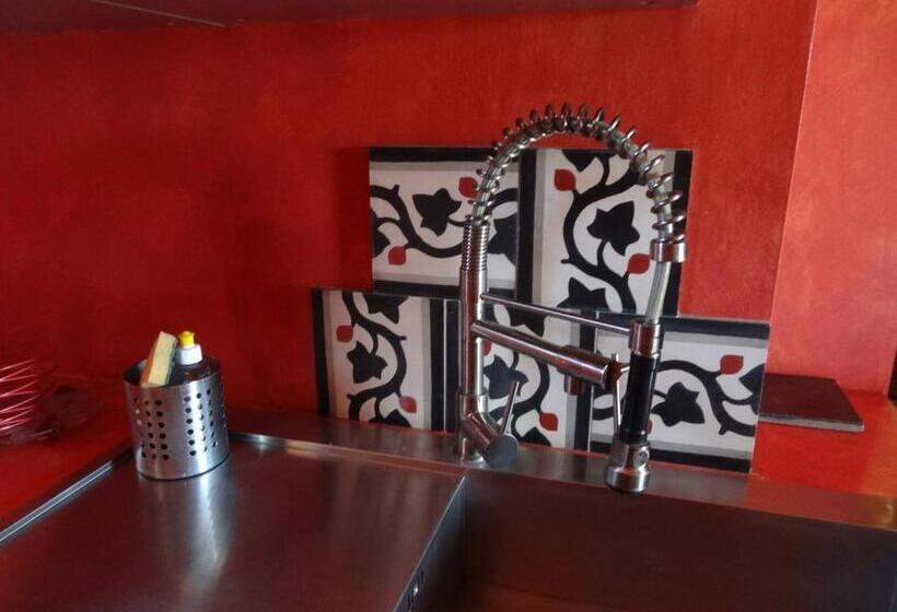 Апартаменты 1 Спальня Нижний Этаж, Le Clos Bb