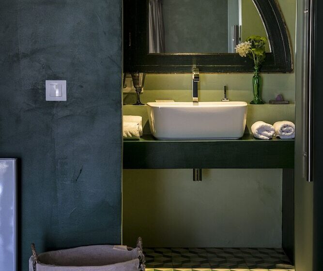 Номер Стандарт, Le Clos Bb