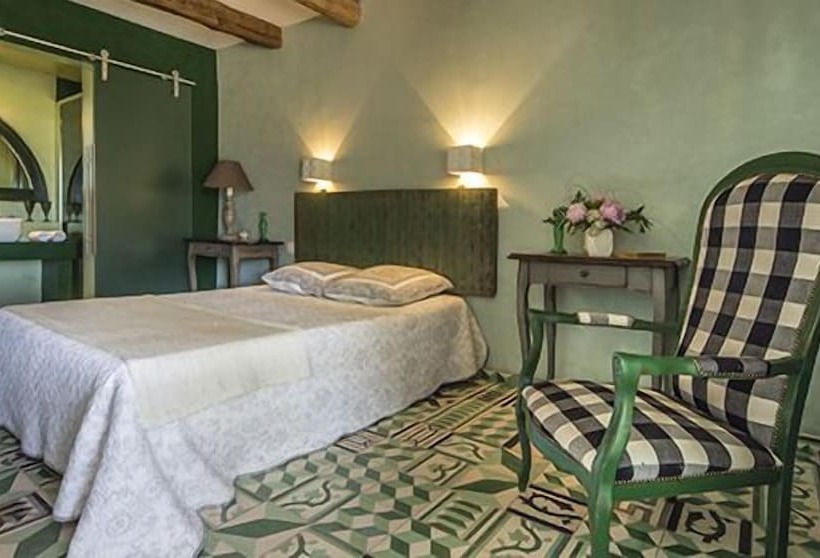 Номер Стандарт, Le Clos Bb