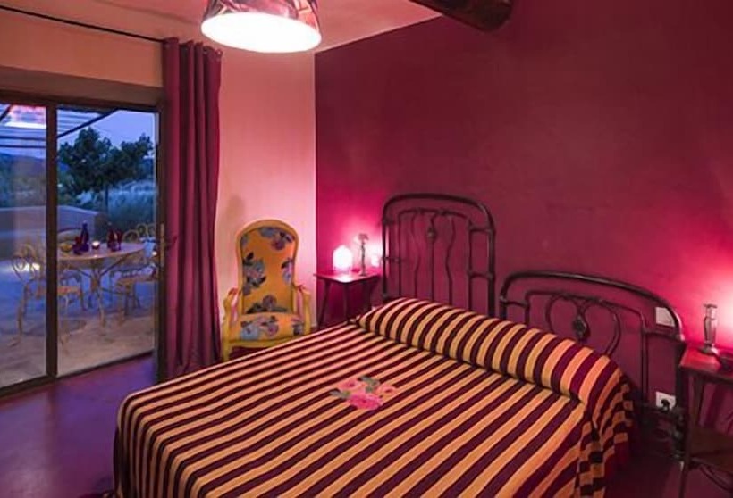 Номер Стандарт, Le Clos Bb