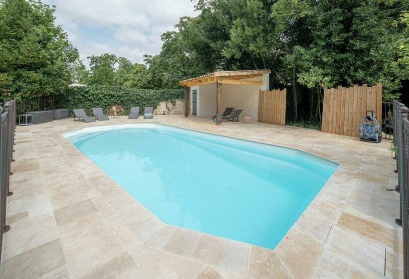 1间卧室的房子, H De Surgères