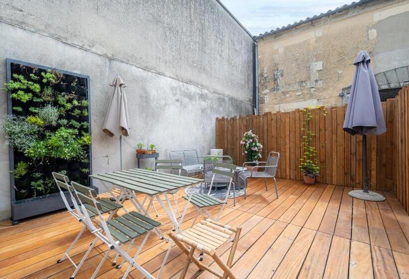 1间卧室的房子, H De Surgères