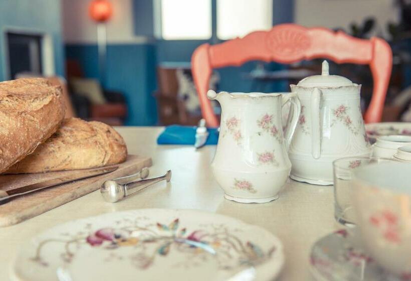 スタンダードルーム, La Gare De Millas Chambres D'hôtes
