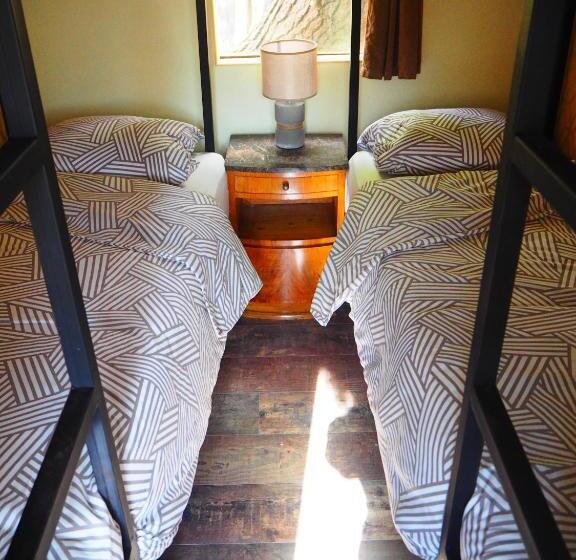 ファミリーステューディオ, La Gare De Millas Chambres D'hôtes