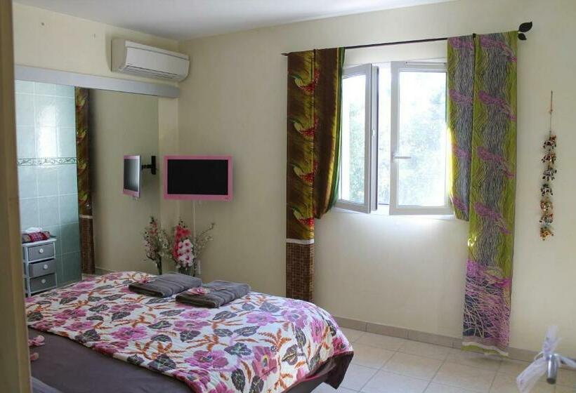 スーペリアールーム, La Maison De Jenny