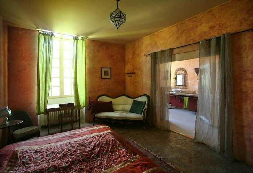 スタンダードルーム, La Maison Du Pont Vieux