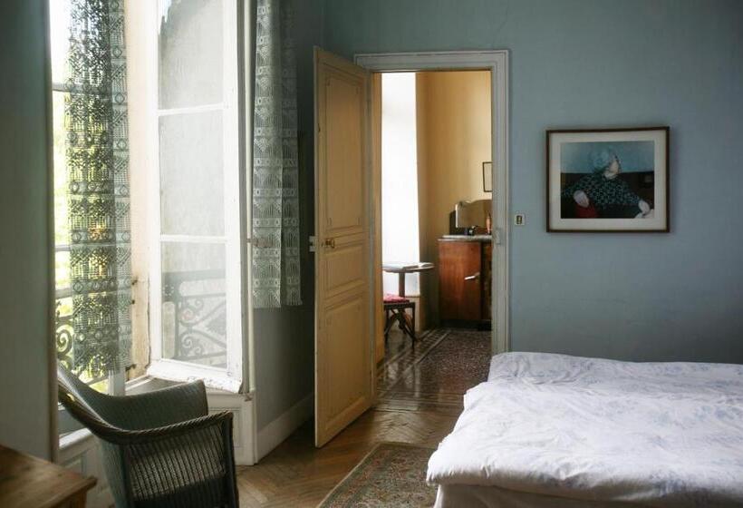 バス共有のスタンダードルーム, La Maison Du Pont Vieux