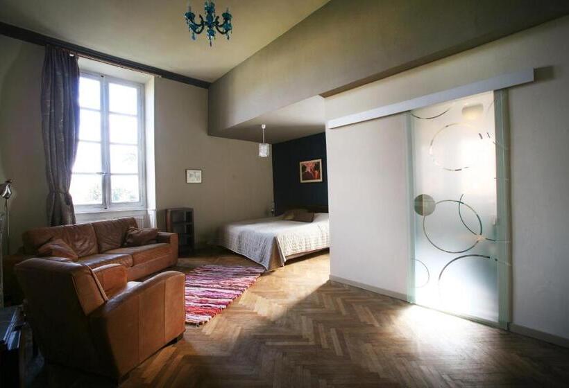 プレミアムルーム, La Maison Du Pont Vieux