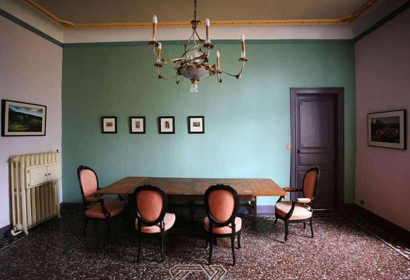 プレミアムルーム, La Maison Du Pont Vieux