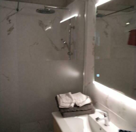 غرفة قياسية, La Pastorale