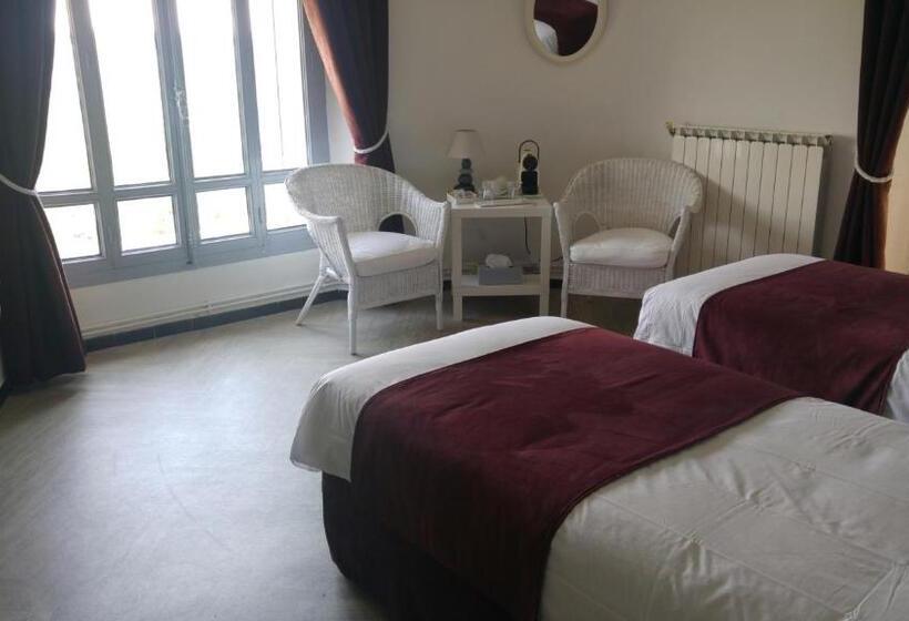 Номер Superior, Le Moulin De Varrians