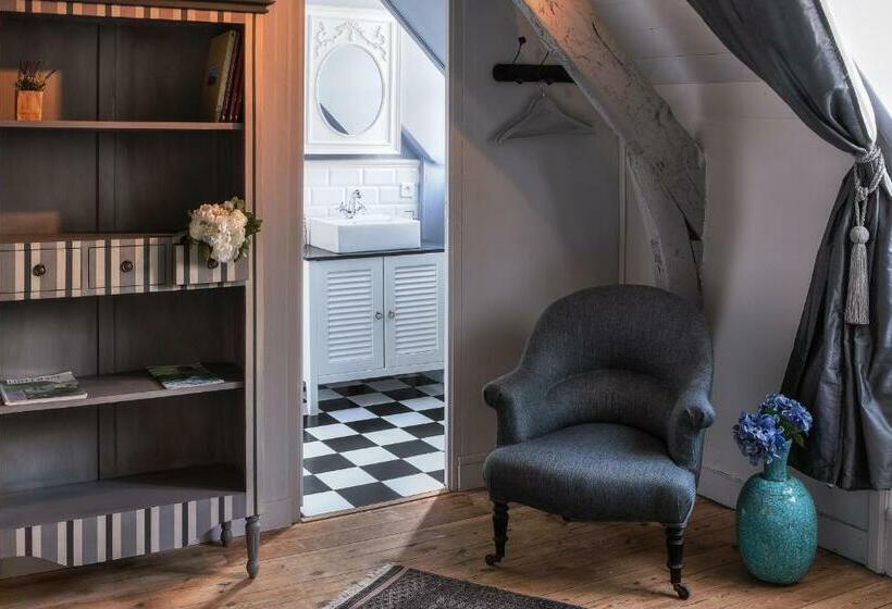 غرفة سوبيريور مطلة على المتنزه, Le Petit Manoir De Kériolet