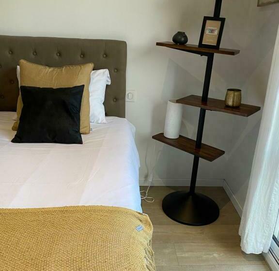 غرفة سوبيريور, Le Temps Des Hôtes