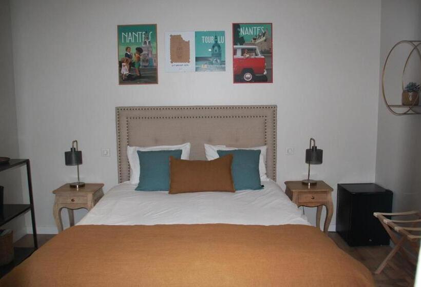 غرفة قياسية, Le Temps Des Hôtes