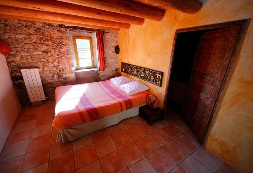 منزل 3 غرف نوم, Mas De Coulet