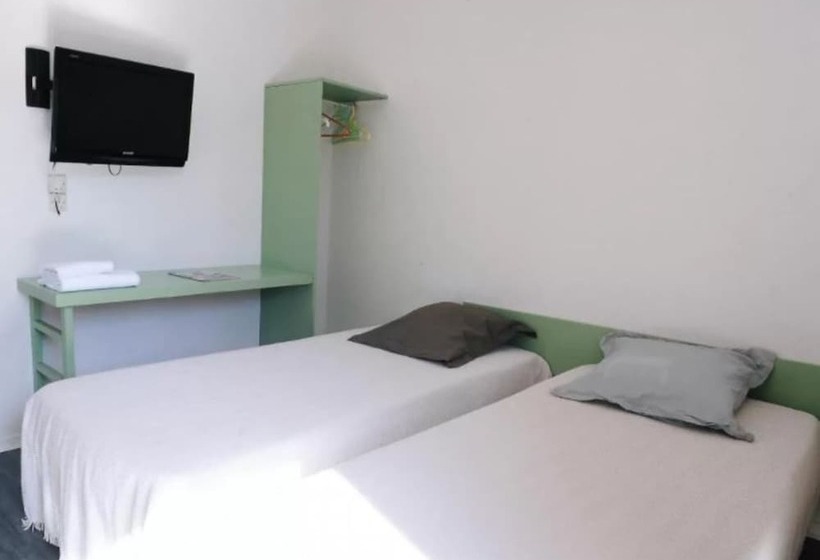 Номер Стандарт, Fasthotel Castres