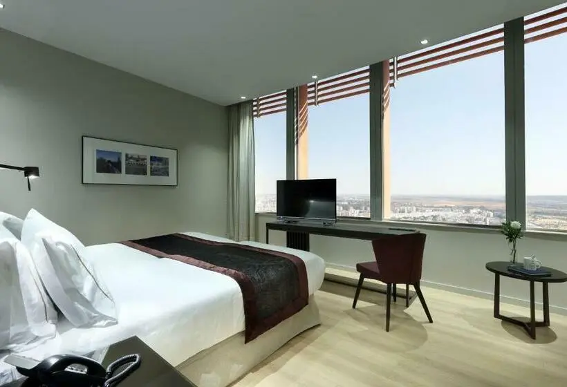 Standard-huone, Eurostars Torre Sevilla