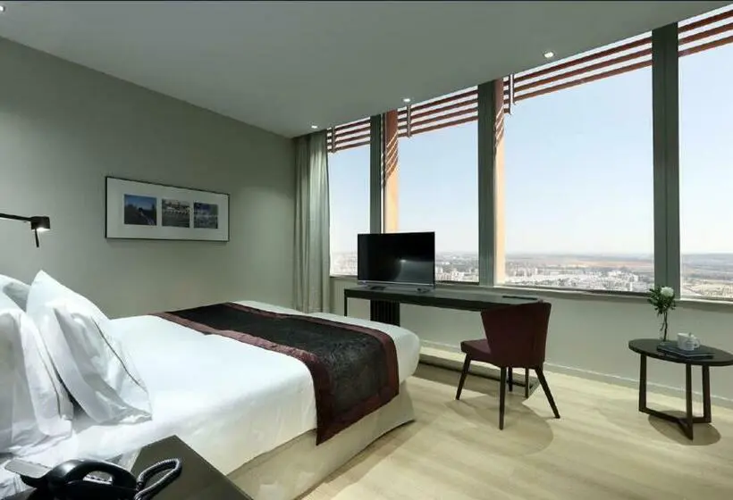 Deluxe-huone, Eurostars Torre Sevilla
