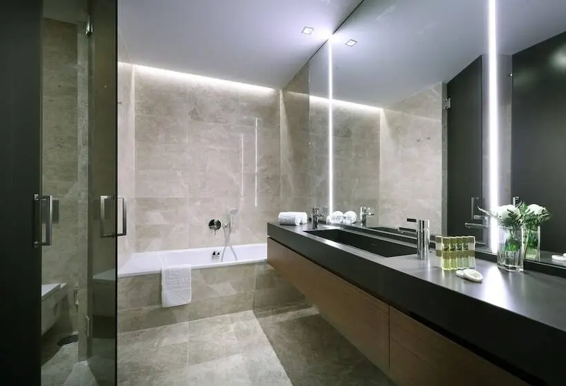 Deluxe-huone, Eurostars Torre Sevilla