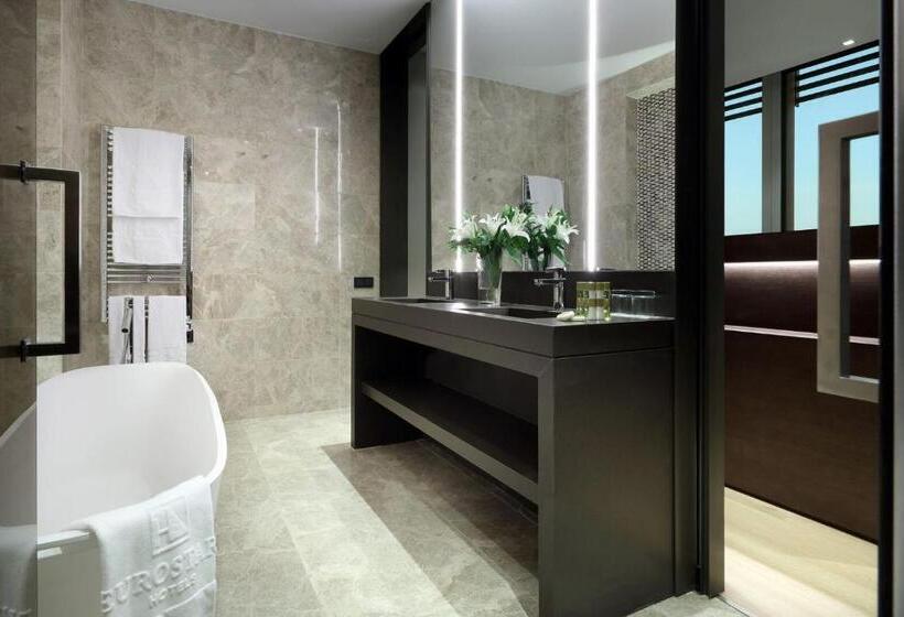 سوییت جونیور با چشم‌انداز شهر, Eurostars Torre Sevilla