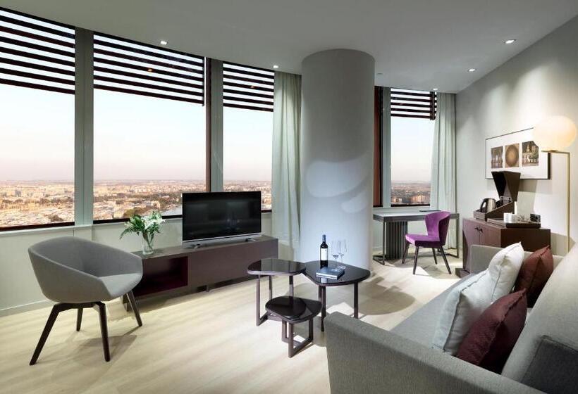 سوییت, Eurostars Torre Sevilla