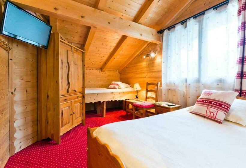 Четырехместный Номер Стандарт, Hôtel Le Tremplin