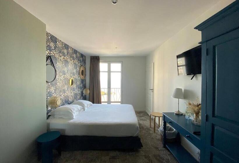 Triple Room Sea View, Hôtel Les Baigneuses De Biarritz