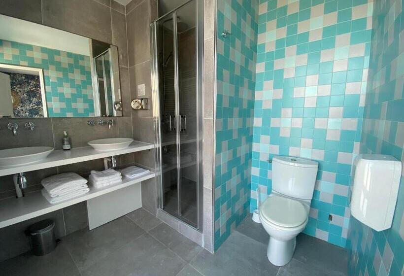 Triple Room Sea View, Hôtel Les Baigneuses De Biarritz