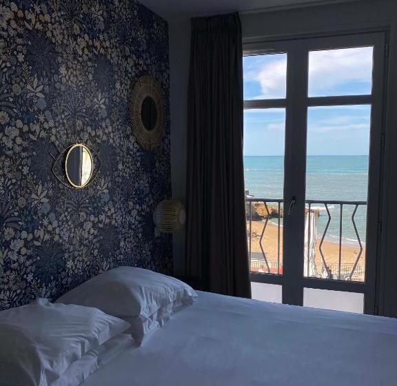 Triple Room Sea View, Hôtel Les Baigneuses De Biarritz