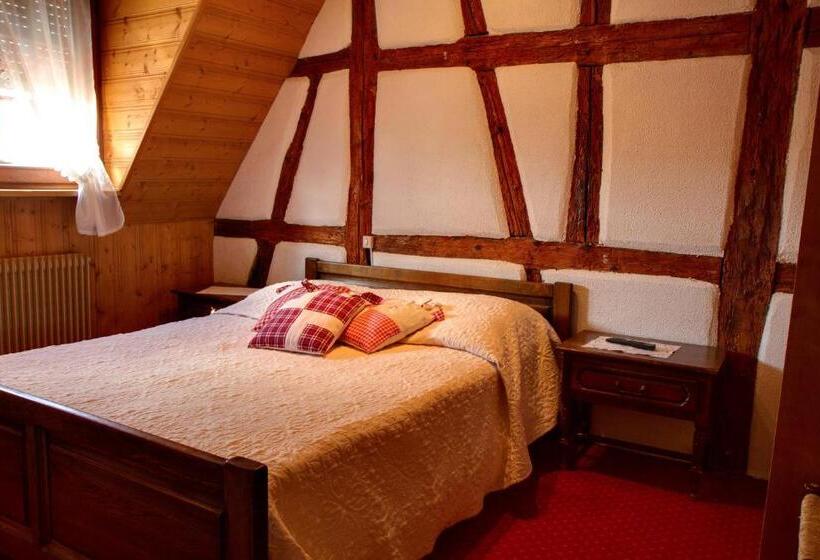 スタンダードトリプルルーム, Kieffer