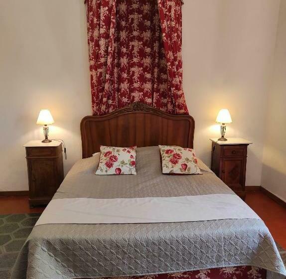 스위트, Logis Hôtel Restaurant Gîte La Bastide Du Vébron