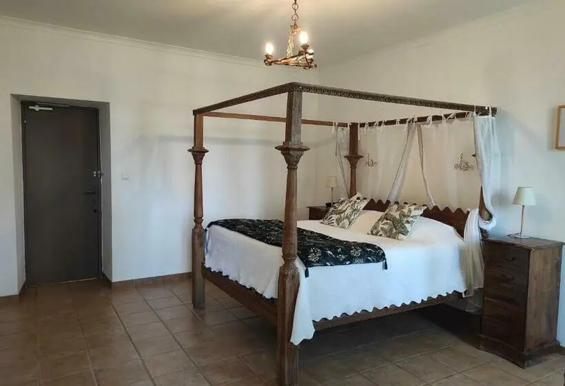 スタンダードルーム, Logis Hôtel Restaurant Gîte La Bastide Du Vébron