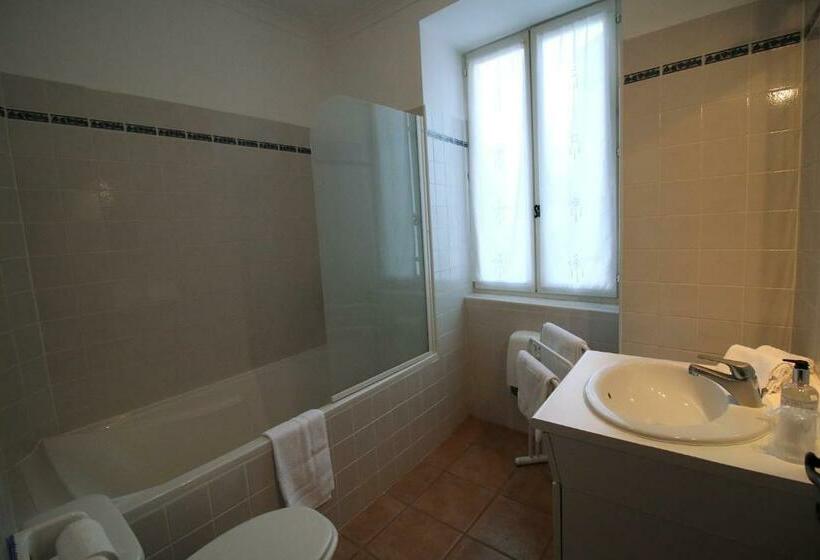 스탠다드 룸, Logis Hôtel Restaurant Gîte La Bastide Du Vébron