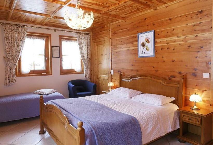 Номер Стандарт, Le Charvet