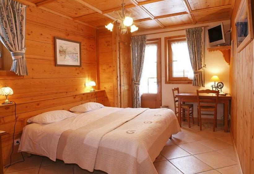 Номер Стандарт, Le Charvet