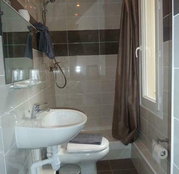 غرفة قياسية ثلاثية, Le Florus