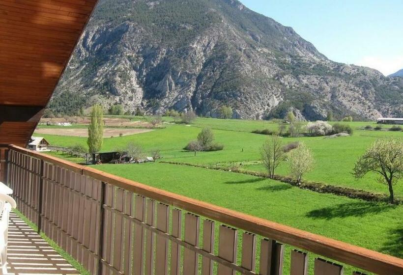 4인용 스탠다드 룸, Les Barnieres