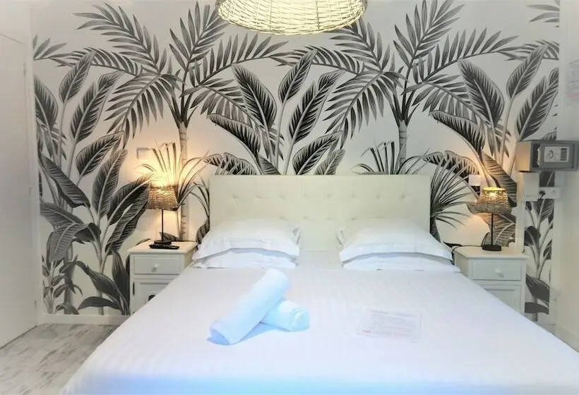 スタンダードルーム, Les Jardins De Bormes, Sauna & Jacuzzi