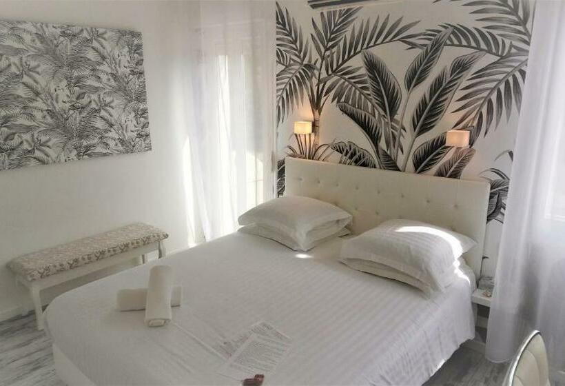 스탠다드 발코니 룸, Les Jardins De Bormes, Sauna & Jacuzzi