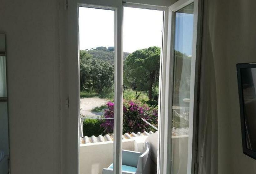 バルコニー付きスタンダードルーム, Les Jardins De Bormes, Sauna & Jacuzzi