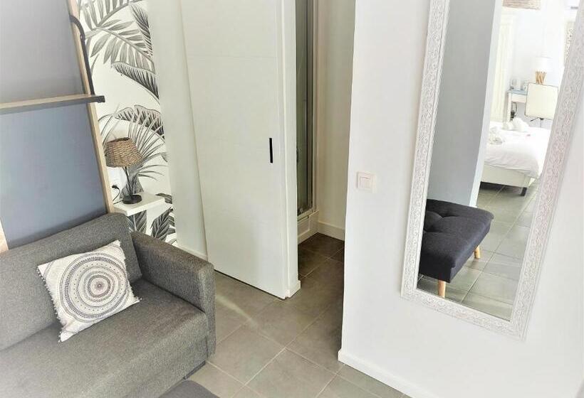 プールビュースイート, Les Jardins De Bormes, Sauna & Jacuzzi