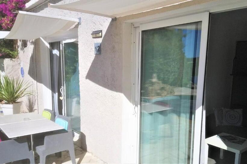 プールビュースイート, Les Jardins De Bormes, Sauna & Jacuzzi