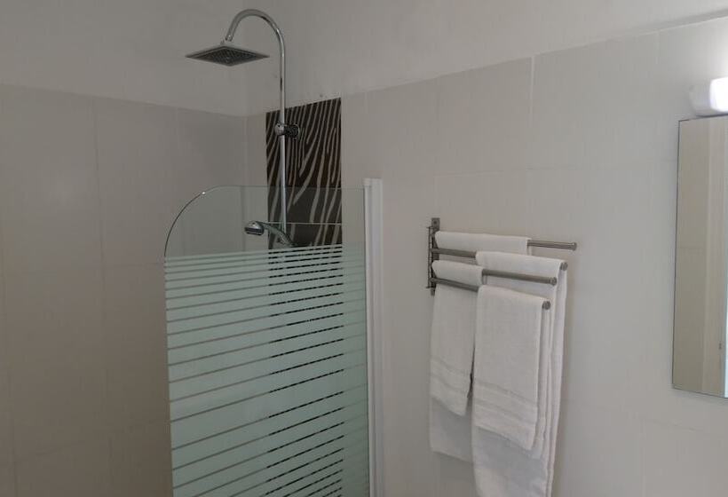 スタンダードルーム, Les Jardins De Bormes, Sauna & Jacuzzi