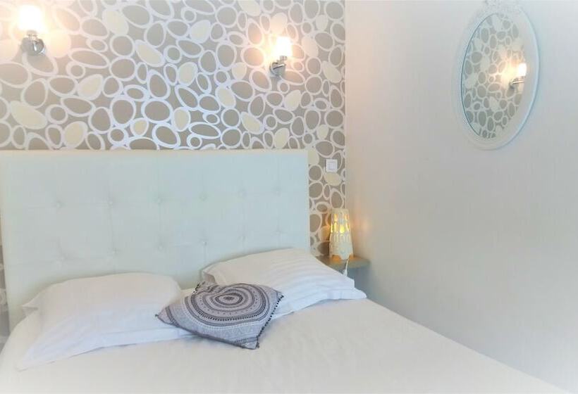 スタンダードルーム, Les Jardins De Bormes, Sauna & Jacuzzi