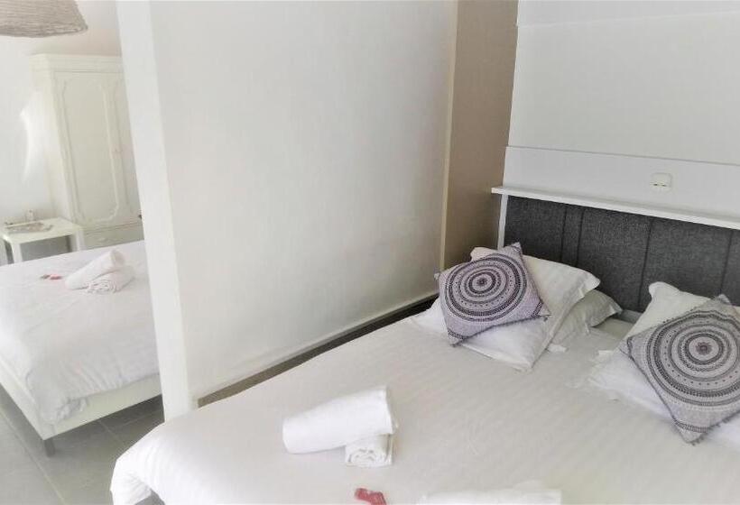 プールビュースイート, Les Jardins De Bormes, Sauna & Jacuzzi