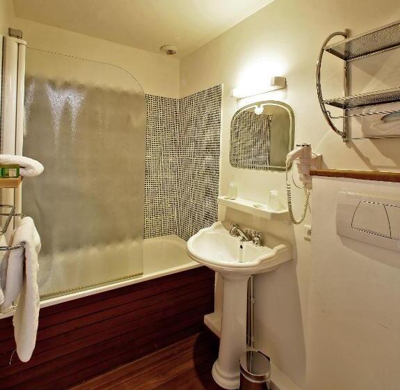 Comfort room with terrace, Logis Hôtel La Chaize